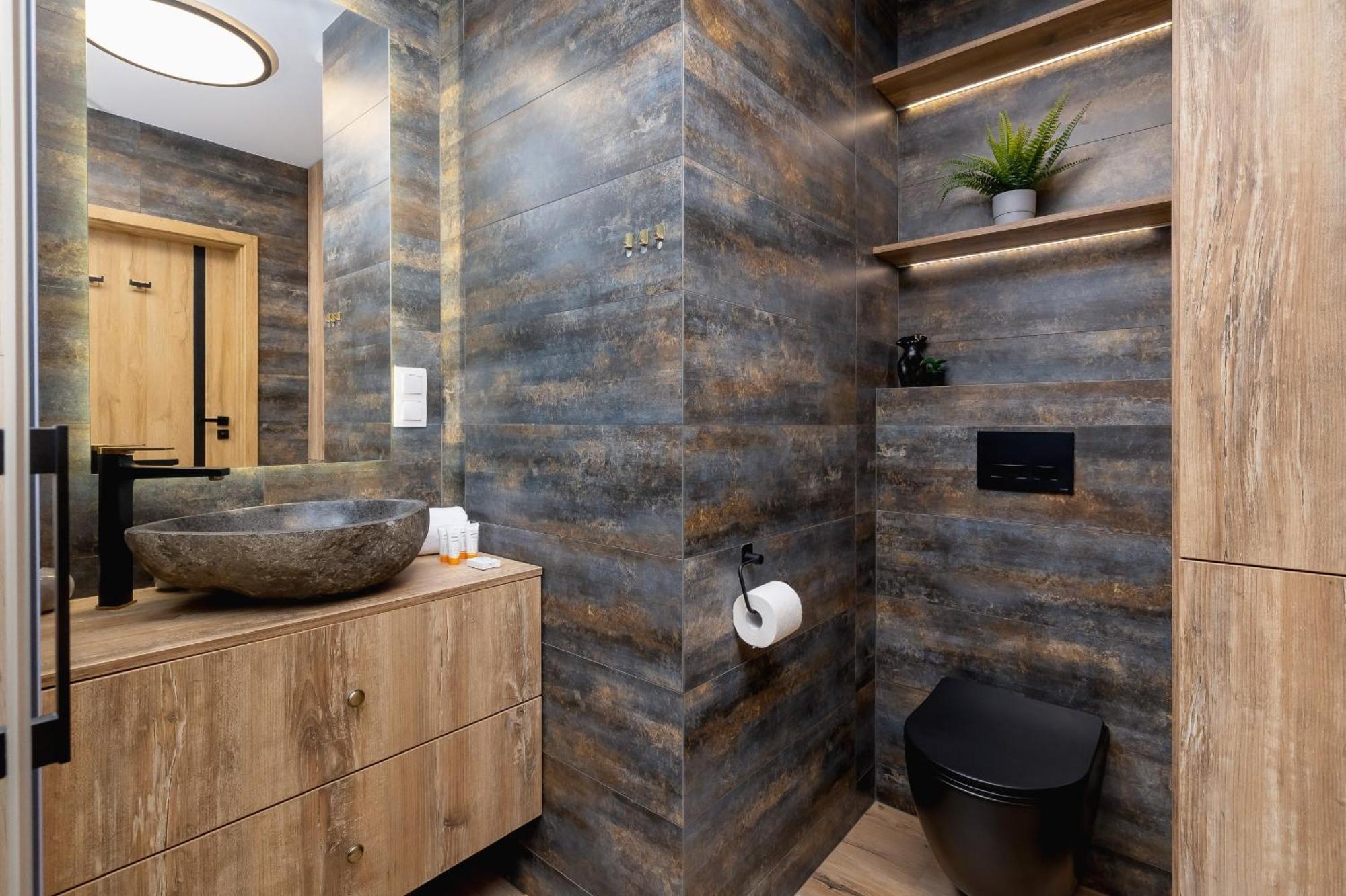 Exclusive Apartment In Katowice With Balcony, Parking, Gym And Sauna By Noclegi Renters Eksteriør bilde