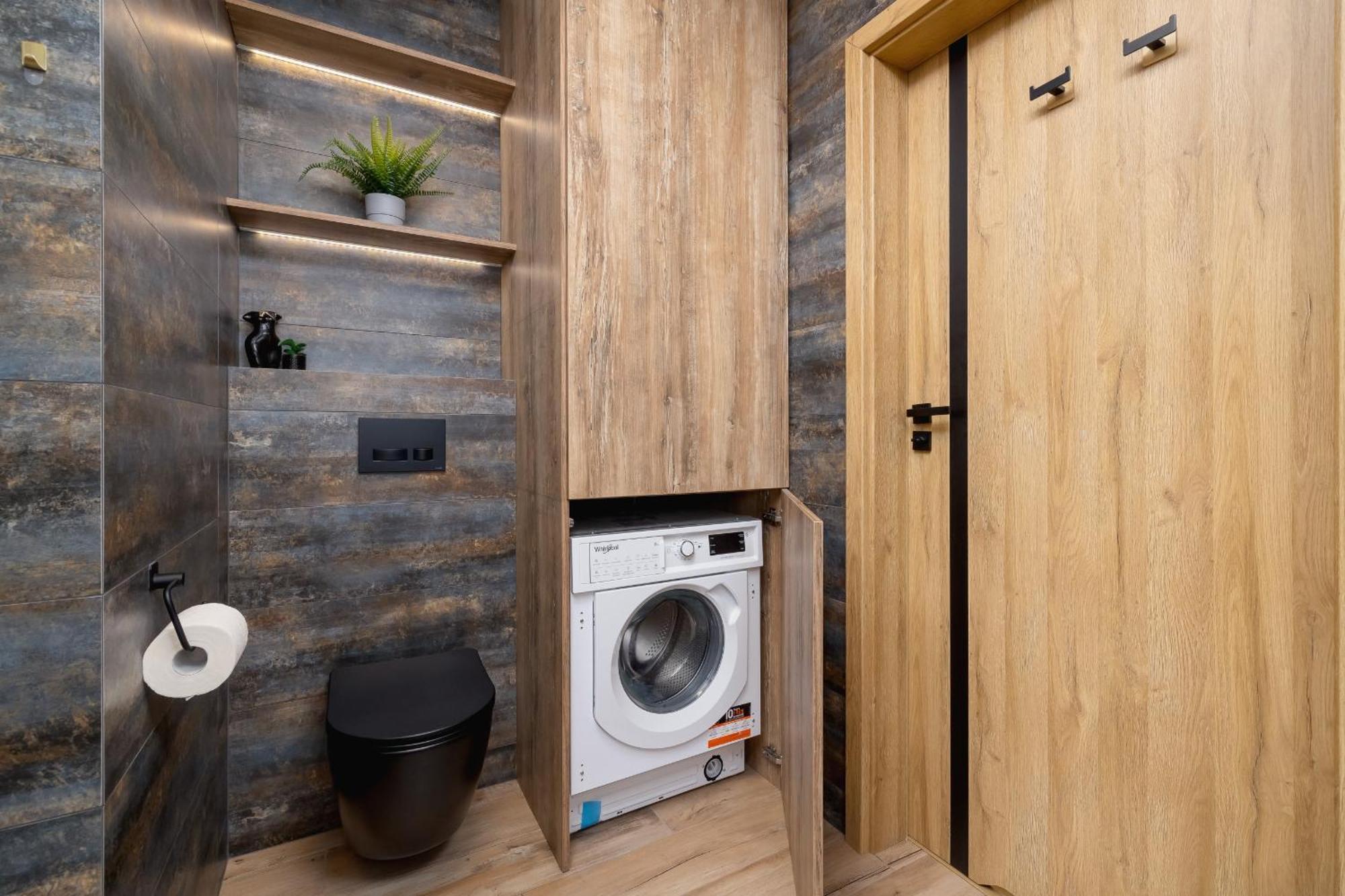 Exclusive Apartment In Katowice With Balcony, Parking, Gym And Sauna By Noclegi Renters Eksteriør bilde